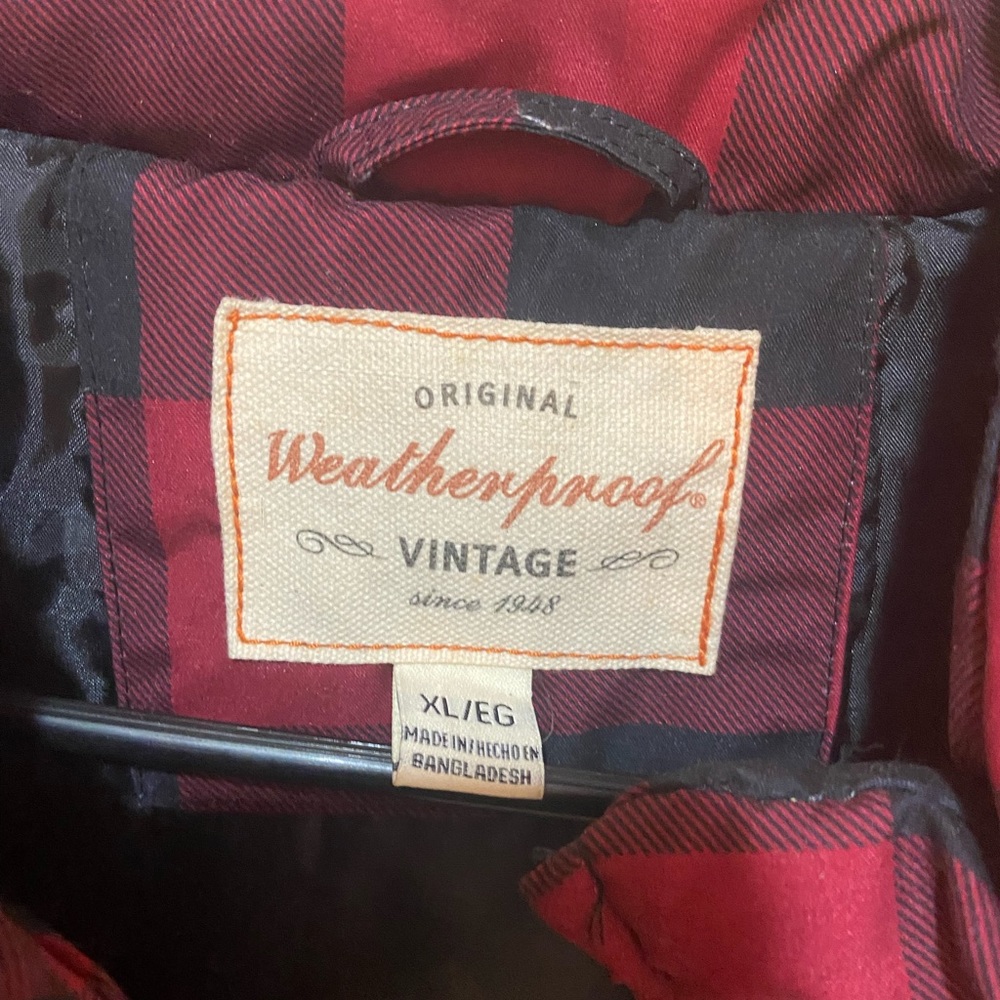 Weatherproof Vest - Picture 3 of 4